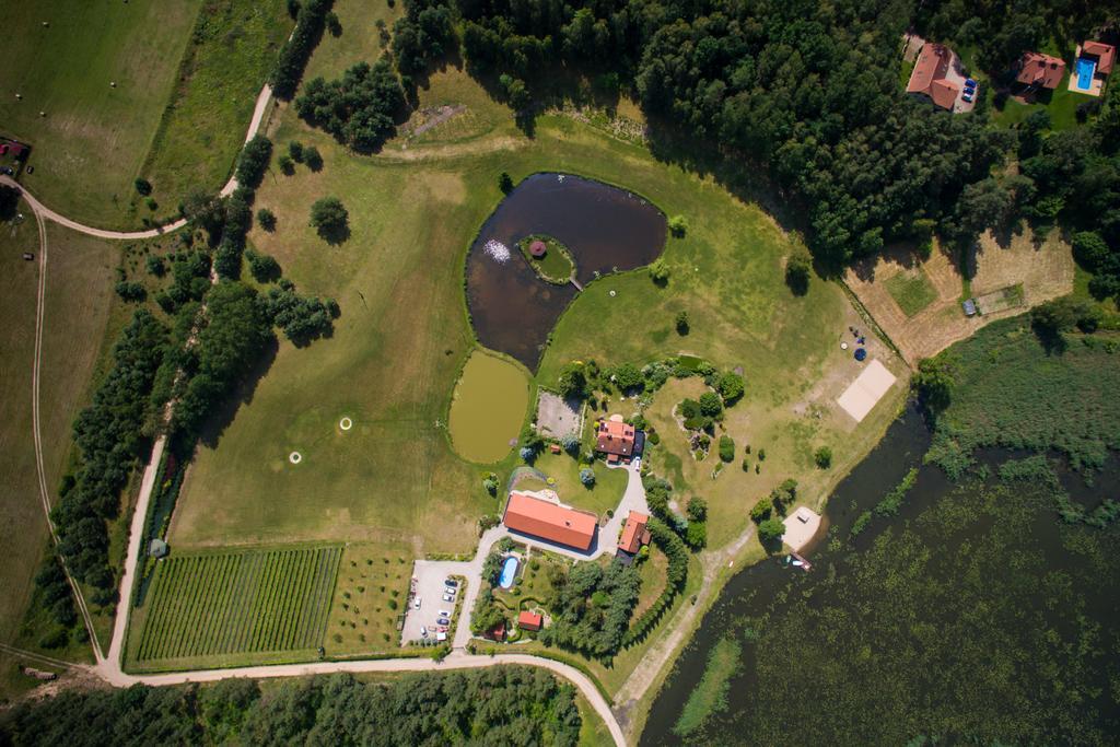 Warminska Winnica Barczewo Extérieur photo